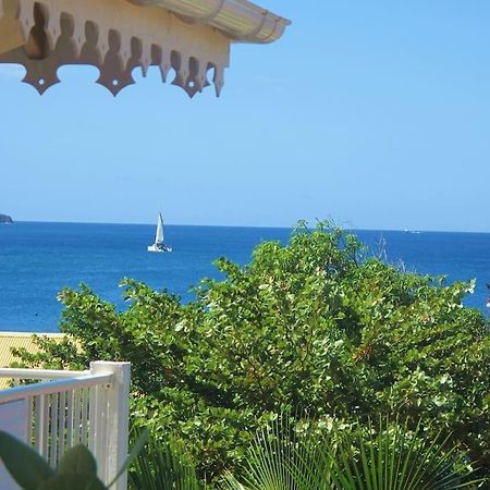 Studio De Charme Au Coeur Du Village, Vue Baie Terre-De-Haut Luaran gambar